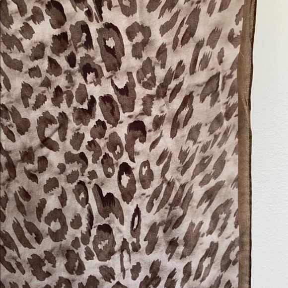 Elaine Gold for Collection XIIX Silk Foulard - Picture 4 of 12